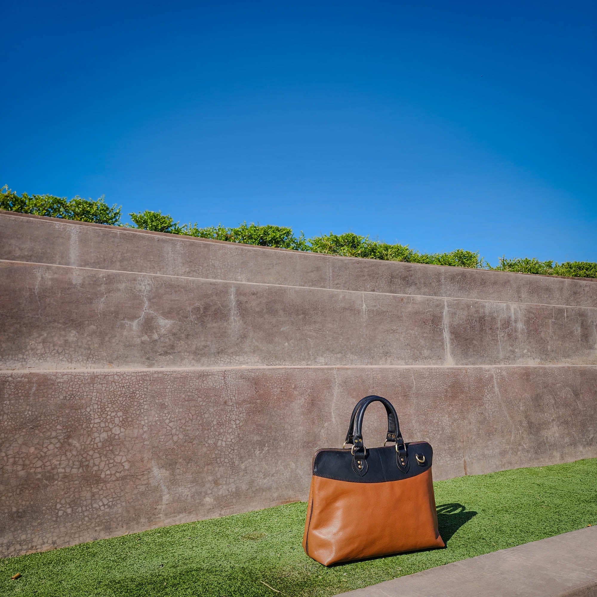 KARTA Leather Handbag